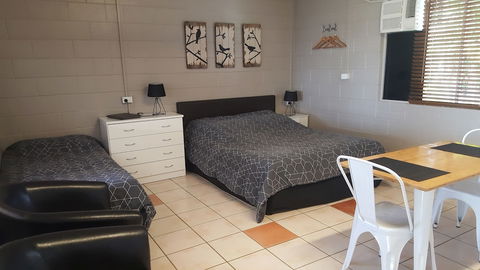 Seaforth Holiday Units - Darwin Holiday 5
