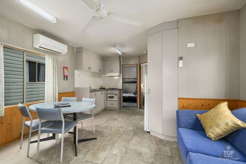 Cowes Caravan Park - Darwin Holiday 2