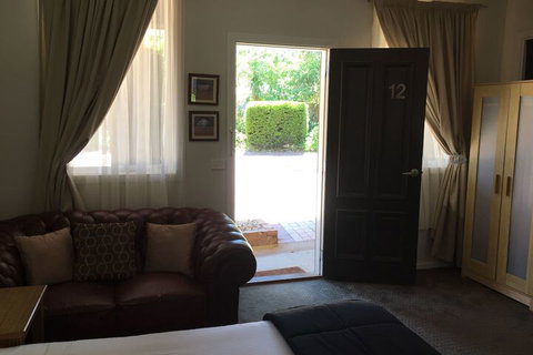 Norwood House Motel & Reception Centre - Darwin Holiday 7