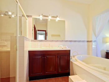 Wine And Roses B&B - Darwin Holiday 4