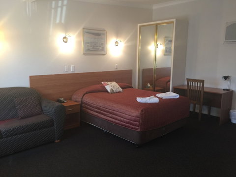 Colonial Motor Lodge Scone - Darwin Holiday 6