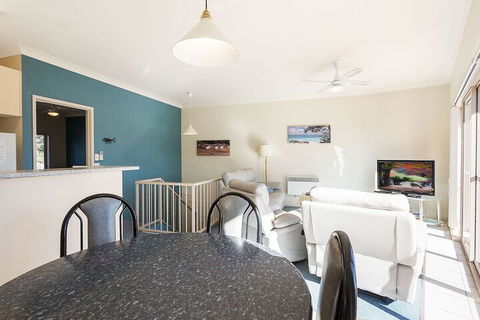 Beaches Apartments Merimbula - Darwin Holiday 7