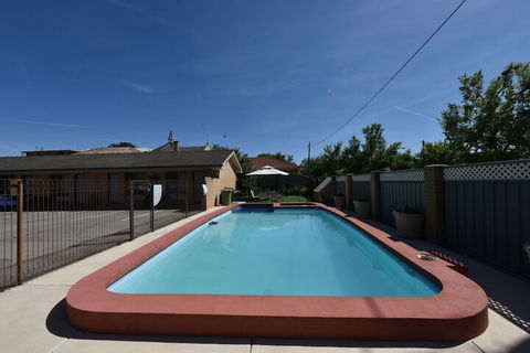 Albury Allawa Motor Inn - Darwin Holiday 6