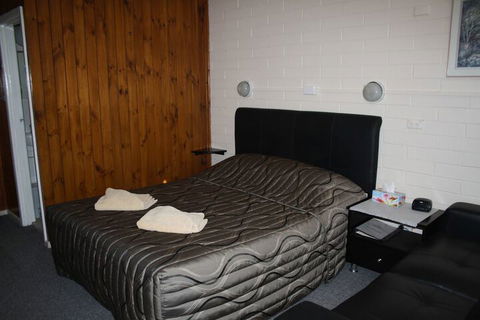 Nhill Oasis Motel - Darwin Holiday 5