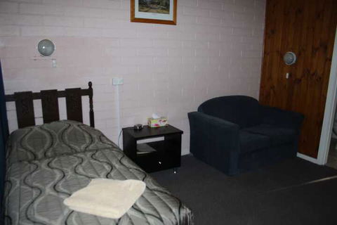 Nhill Oasis Motel - Darwin Holiday 4