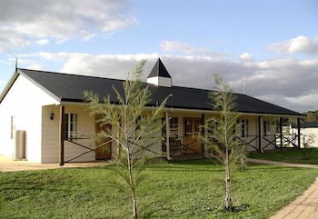 Luxury Apartments At Brookleigh - Darwin Holiday 4