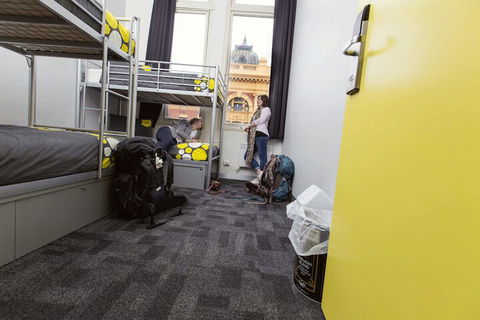 United - Darwin Holiday 3