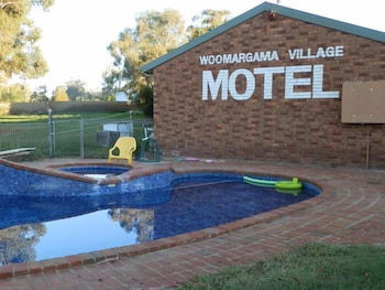 Woomargama Village Hotel Motel - Darwin Holiday 0