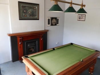 Woomargama Village Hotel Motel - Darwin Holiday 6