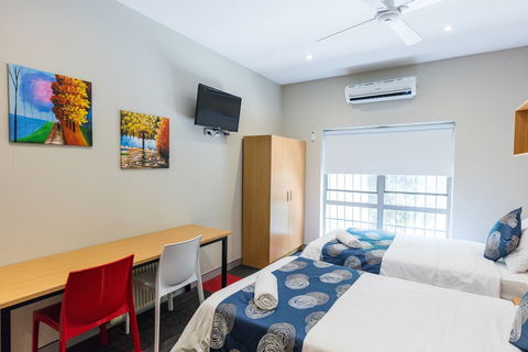 Sydney Student Living - Hostel - Darwin Holiday 1