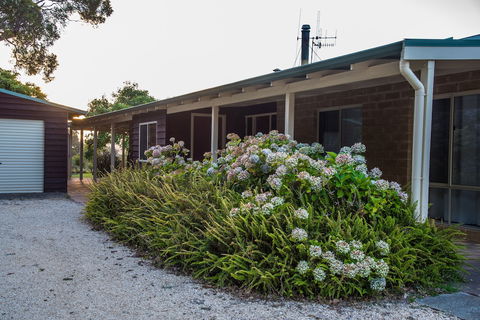 Cape Howe Cottages - Darwin Holiday 6
