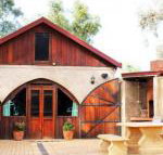 Outback Cellar  Country Cottage - Darwin Holiday