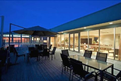 Broadbeach Inverloch Resort - Darwin Holiday 7