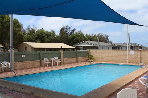 Belair Gardens Caravan Park - Darwin Holiday 0