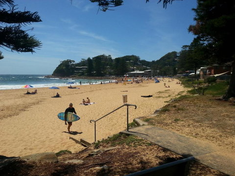 Rockwall Avoca Beach - Darwin Holiday 6