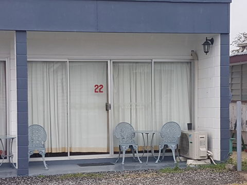 Monto Colonial Motor Inn - Darwin Holiday 2