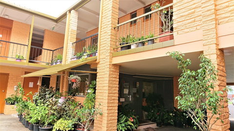 New Olympic Motel - Darwin Holiday 1