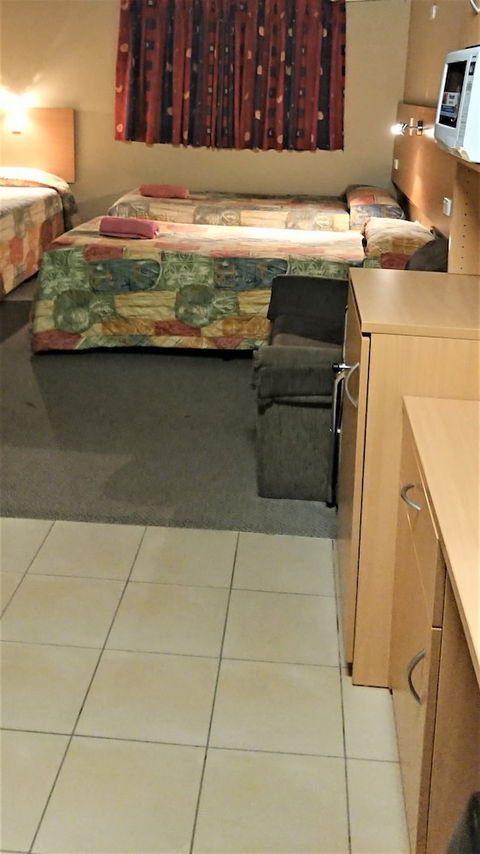 New Olympic Motel - Darwin Holiday 3