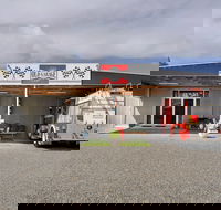 Barossa Old Garage Bed  Breakfast - Darwin Holiday