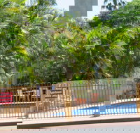 Emerald Gardens Motel  Apartments - Darwin Holiday