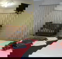 The Retreat - Darwin Holiday