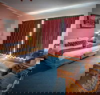Eagle Heights Mountain Hotel - Darwin Holiday
