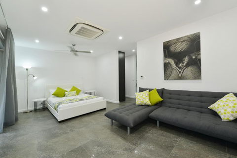 #2 Andrews â€“ Port Douglas - Darwin Holiday 1