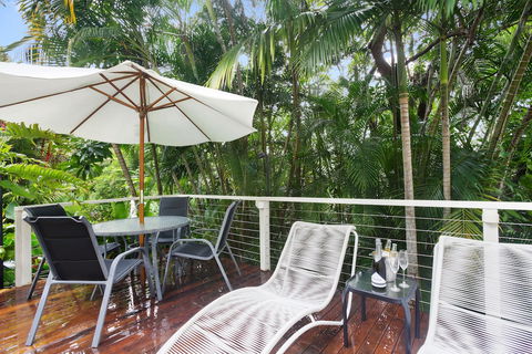 Port Douglas Cottage And Lodge - Darwin Holiday 3