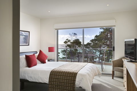 The Waves Apartments - Darwin Holiday 5