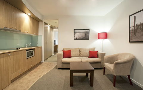 The Waves Apartments - Darwin Holiday 6
