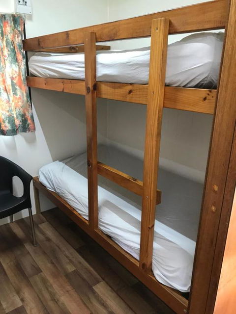 Lake Albert Caravan Park - Darwin Holiday 1