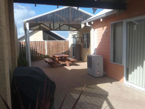 Seaside Villas - Darwin Holiday 5