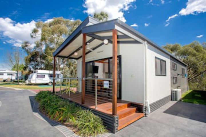Moreland VIC Darwin Holiday