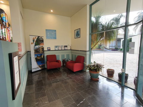 McNevin's Tamworth Motel - Darwin Holiday 5