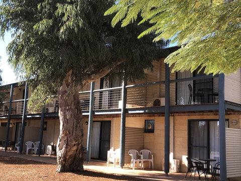 Pelican's Nest - Darwin Holiday 1