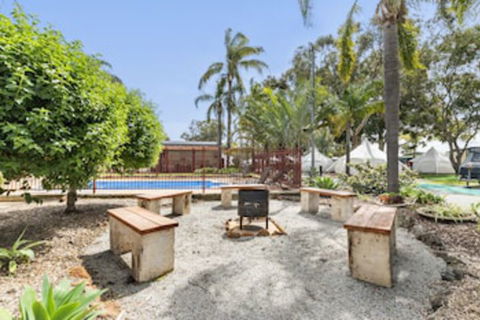 Central Caravan Park - Darwin Holiday 0