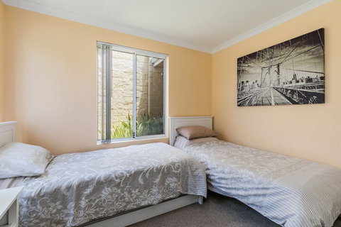 Ocean Keys Cottage - Darwin Holiday 6