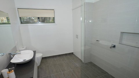 Country Lane Cottage - Darwin Holiday 2