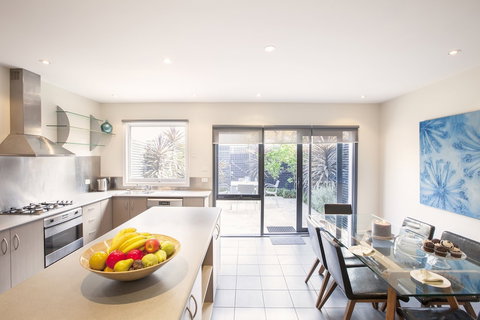 BOUTIQUE STAYS - Roxys Place - Darwin Holiday 2