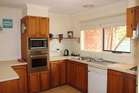 Australian Home Away At East Doncaster - Darwin Holiday 2