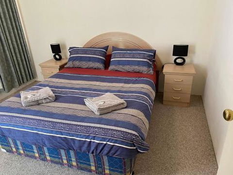 Port Bouvard Beach Holiday Home Mandurah - Darwin Holiday 1