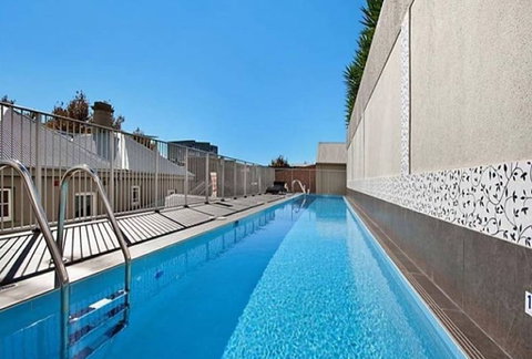 Newcastle Central Plaza - Darwin Holiday 6