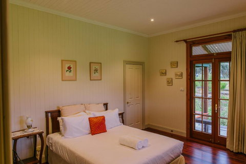 Hanging Tree Wines - Darwin Holiday 6