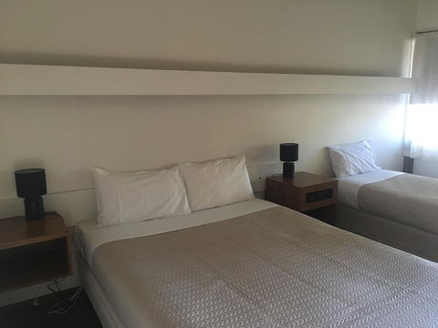 Tudor House Motel - Darwin Holiday 6