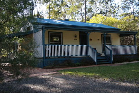 Telegraph Retreat Cottages - Darwin Holiday 1