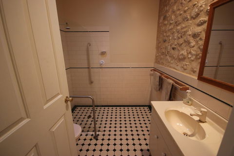 Cape Jervis Accommodation & Caravan Park - Darwin Holiday 4