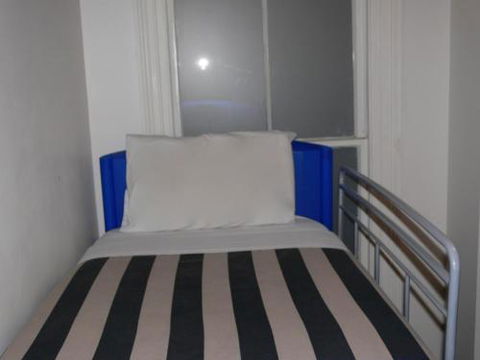 Adelaide Backpackers Inn - Darwin Holiday 5