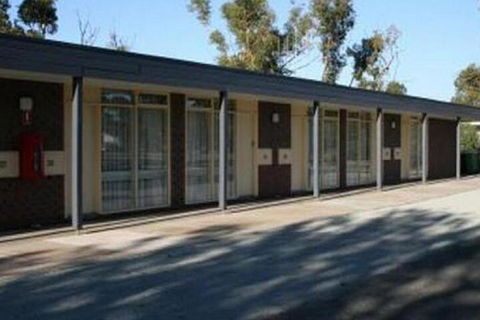 A Room For U - Darwin Holiday 7