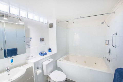 MAS Country Riverboat Lodge Motor Inn - Darwin Holiday 7