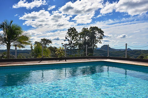 Cooroy Country Cottages - Darwin Holiday 5